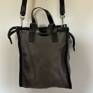 Gentler used once or twice Marc Jacob's cross body tore
